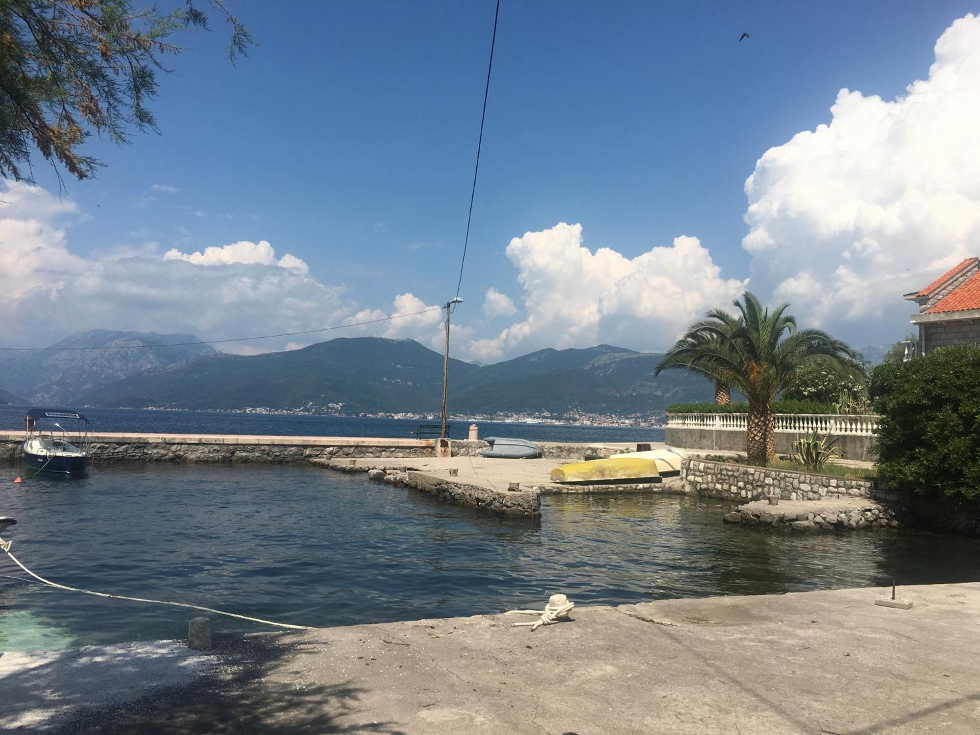 Studio Apartments Krasici Tivat Ngoại thất bức ảnh