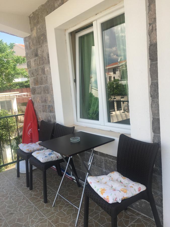 Studio Apartments Krasici Tivat Ngoại thất bức ảnh